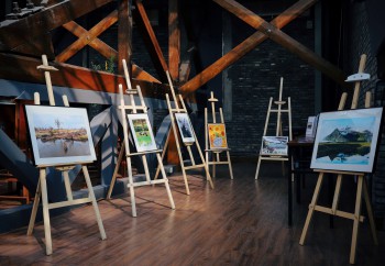 Tussen Prul en Pronkstuk Tussen Prul en Pronkstuk