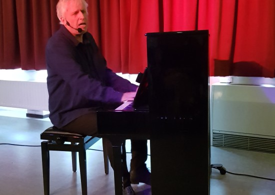 Emile van Pelt speelde een prachtige voorstelling in de Kruisdam Emile van Pelt speelde een prachtige voorstelling in de Kruisdam