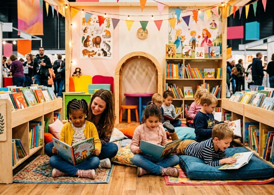 Kinderboekenhoek en boekenbeurs op maandagmiddag 9 november 2026 van 14.00 uur tot 16.30 uur!
