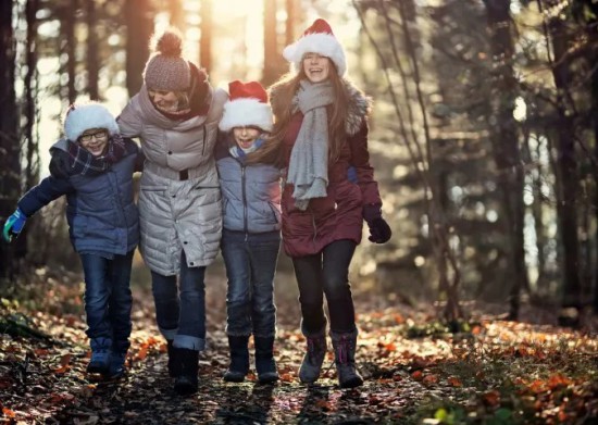 OERRR Struinen en kerstversiering maken met de boswachter