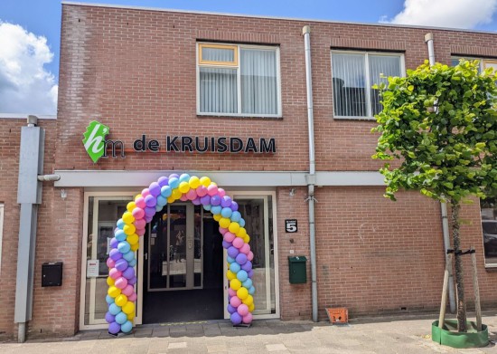 Openingstijden de Kruisdam van 1 juni - 1 september